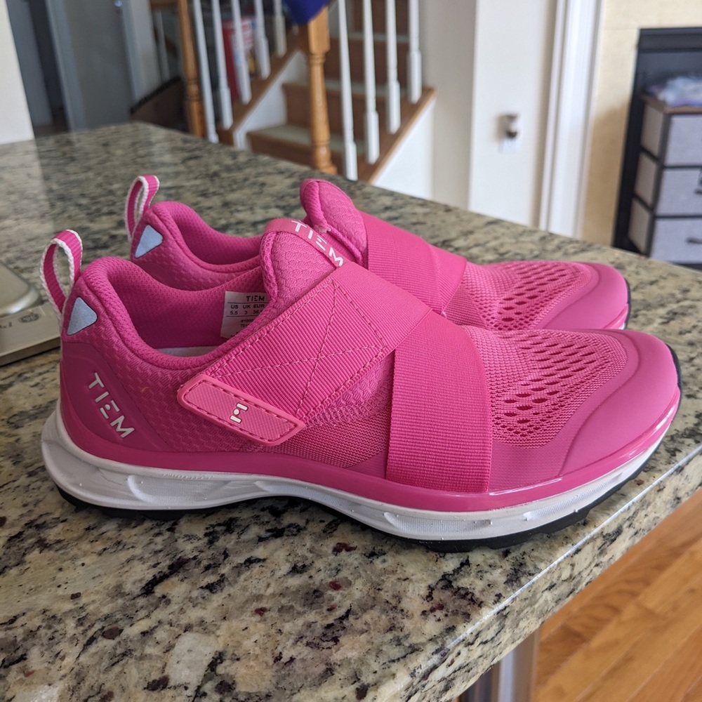 TIEM cycling shoes